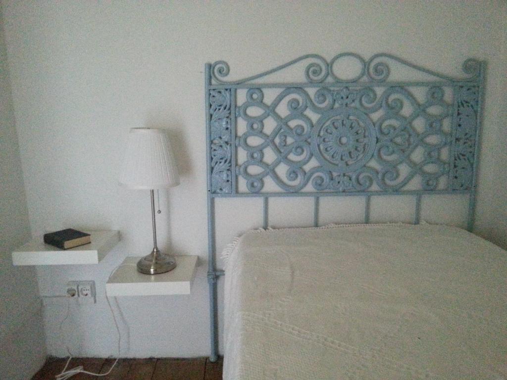 O Ze Ja Dormiu Aqui Villa Celeiros Oda fotoğraf